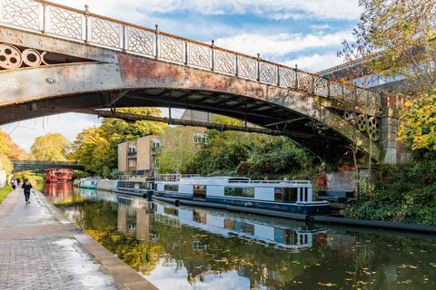 2 bedroom houseboat for sale, Prince Albert Road, North, London, NW1