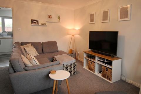 60 Olivers Way, Catcliffe, Rotherham, S60 5UD