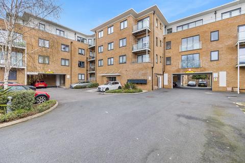 2 bedroom apartment for sale, Victoria Road, Horley RH6