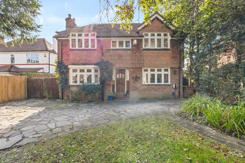Horley - 3 bedroom house for sale