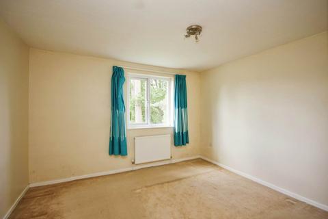 2 bedroom semi-detached house to rent, Pembroke, Bracknell RG12