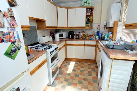 2 bedroom terraced house for sale, Close to City centre
