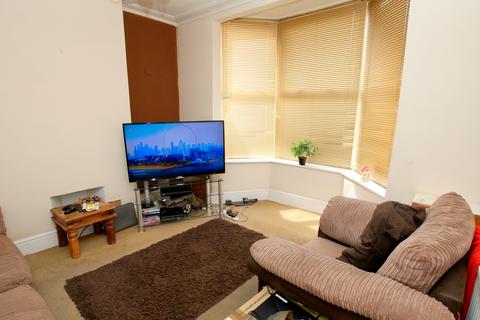 59 Stroud Road, Gloucester, GL1 5AQ