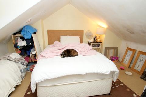 59 Stroud Road, Gloucester, GL1 5AQ