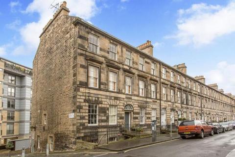 2 bedroom flat to rent, Cumberland Street, Edinburgh, EH3 6RE