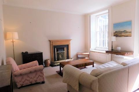 2 bedroom flat to rent, Cumberland Street, Edinburgh, EH3 6RE