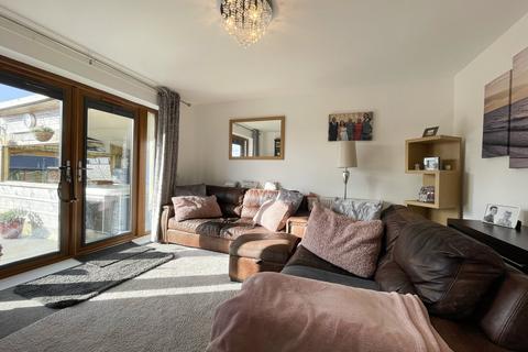 8 Newton Fields, Kilgetty, SA68 0ZA