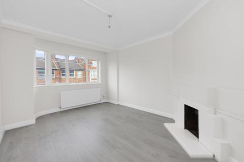 2 bedroom apartment for sale, Lea Bridge Road, London E10