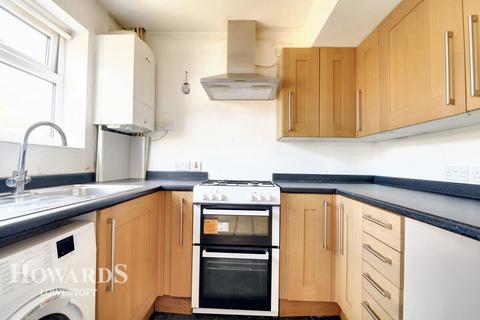 2 bedroom terraced house for sale, Catchpole Close, Kessingland