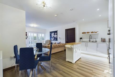 2 bedroom apartment for sale, Halcyon Place, Brentwood