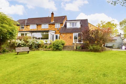 1a Stonelea Road, Hemel Hempstead, HP3 9JY