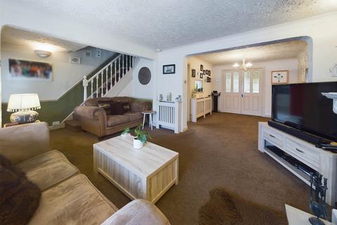 1a Stonelea Road, Hemel Hempstead, HP3 9JY