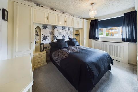 1a Stonelea Road, Hemel Hempstead, HP3 9JY