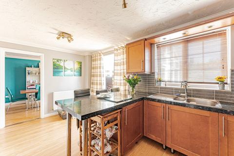 31 Ashtree Gardens, Carlton Colville, Lowestoft, NR33 8SR