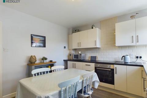 3 bedroom terraced house for sale, Upleatham Street, Saltburn By The Sea