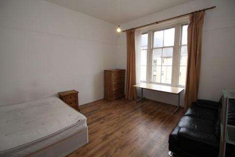 3 bedroom flat to rent, Kent Road, Finnieston, Glasgow, G3