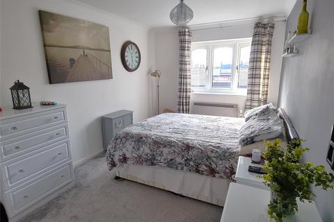 2 bedroom apartment for sale, Beach Court, Rampart Terrace, Shoeburyness, Essex, SS3