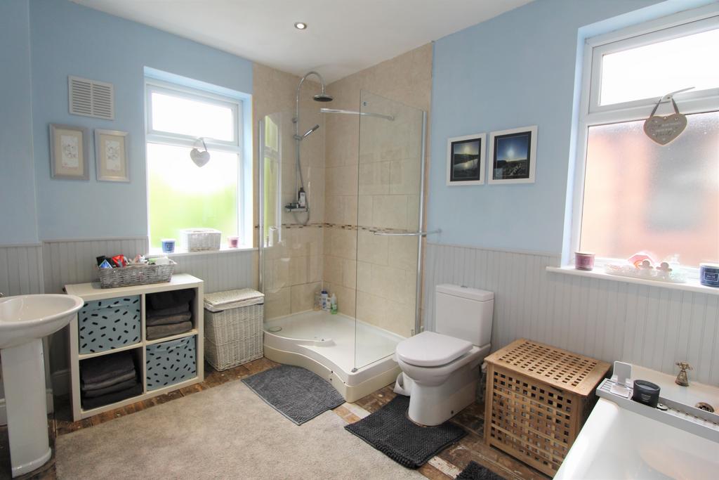 J - New bathroom.jpg
