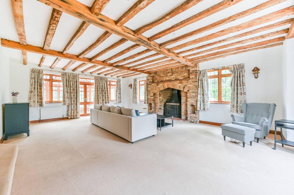 Springhurst Close, Shirley, Croydon, CR0 6 bed detached house for sale £3,000,000