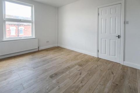 2 bedroom house to rent, Conway View, Leeds, West Yorkshire, UK, LS8