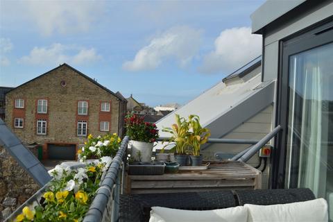 1 bedroom flat for sale, Trevithick View, Camborne, TR14 8FZ