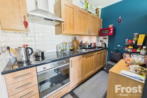 undefined, Sovereign Heights, Langley, Berkshire, SL3