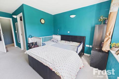 undefined, Sovereign Heights, Langley, Berkshire, SL3