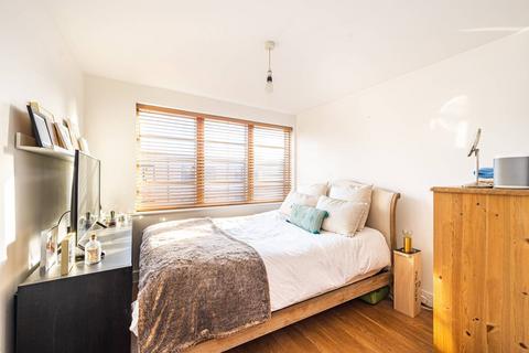 2 bedroom flat for sale, Mildmay Avenue, Islington, London, N1