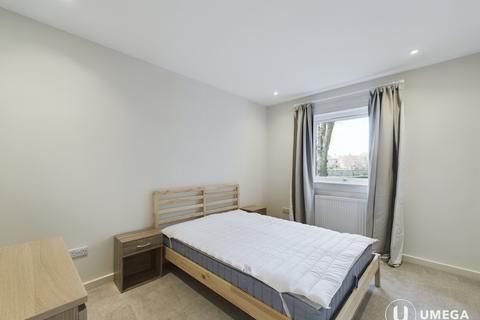 2 bedroom flat to rent, Fettes Court - Craigleith Road, Craigleith, Edinburgh, EH4