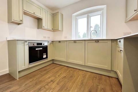 3 bedroom detached house to rent, Penshurst Road Leigh TN11