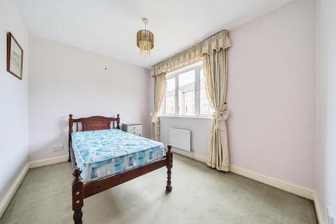 2 bedroom terraced house for sale, St Marys Mead,  Witney,  OX28