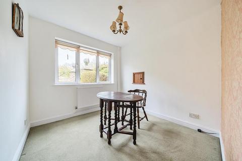 2 bedroom terraced house for sale, St Marys Mead,  Witney,  OX28