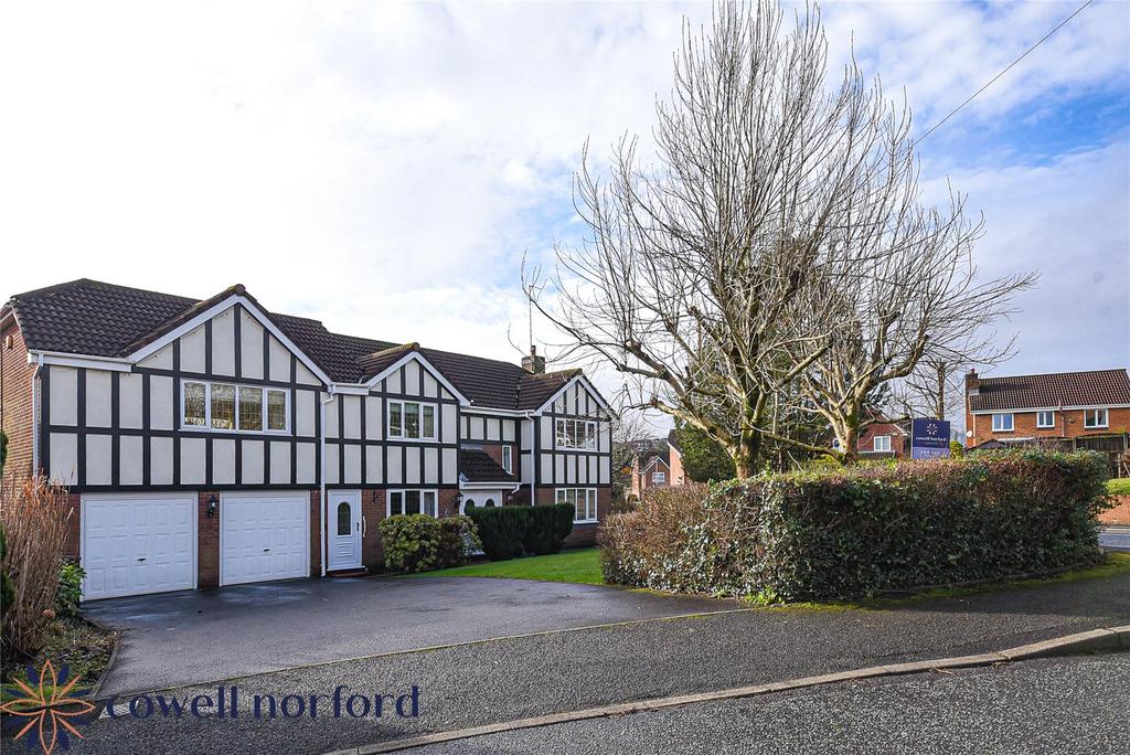 Broadstone Close, Rochdale OL12 5 bed detached house £600,000