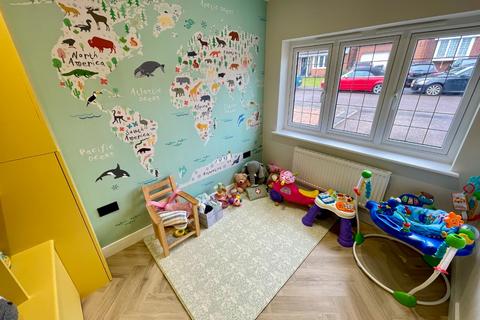 41 Kilmarnock Drive, Luton, LU2 7YP