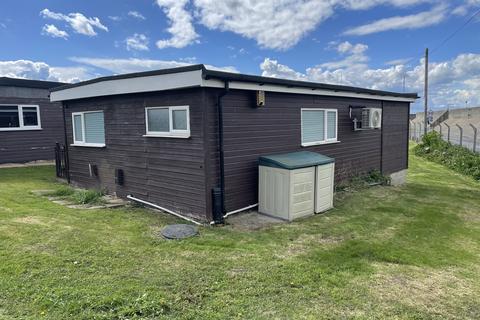 2 bedroom holiday park home for sale, MARINE PARADE, SHEERNESS ME12