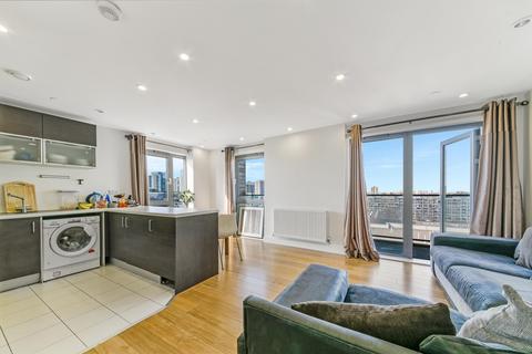 2 bedroom flat to rent, Wilson Tower, Christian Street, London, E1