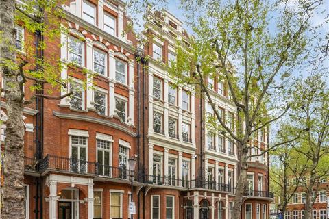Flat G, 44 Bramham Gardens, London, SW5 0HQ