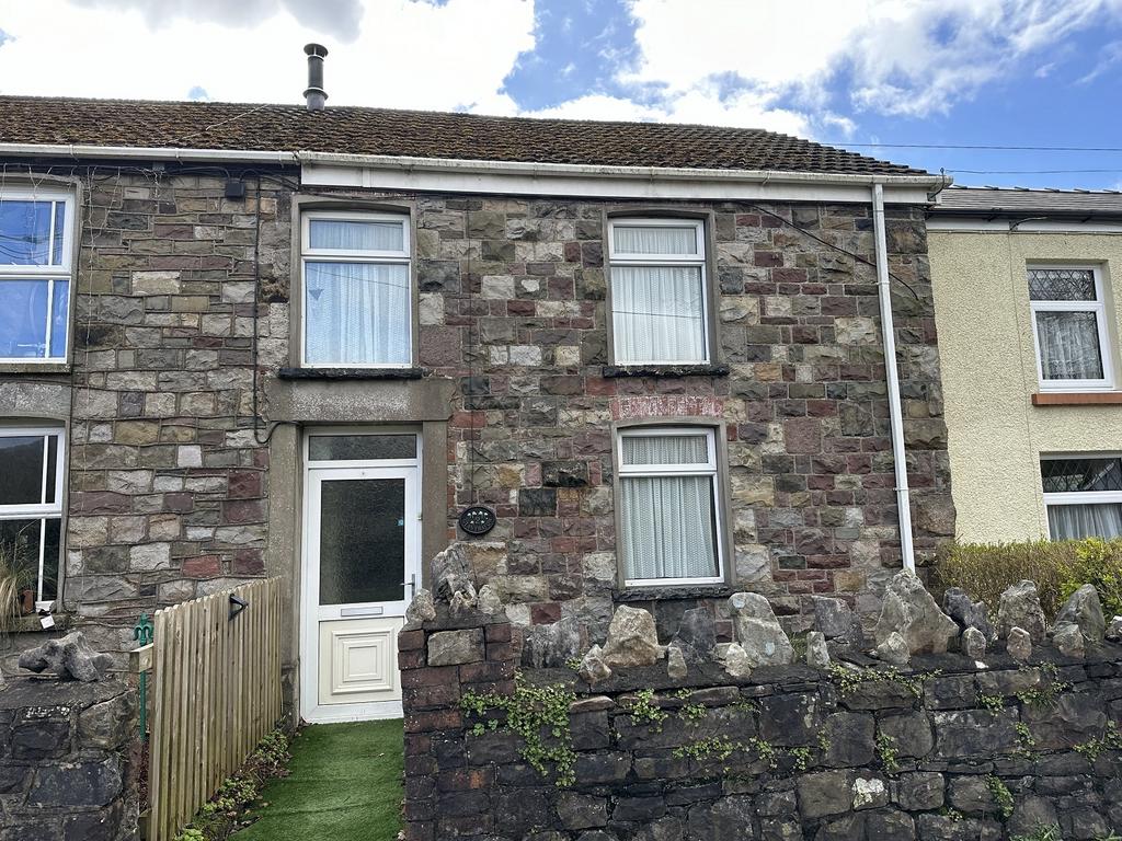 Heol Tawe, Abercrave, Swansea. 2 bed terraced house for sale - £140,000