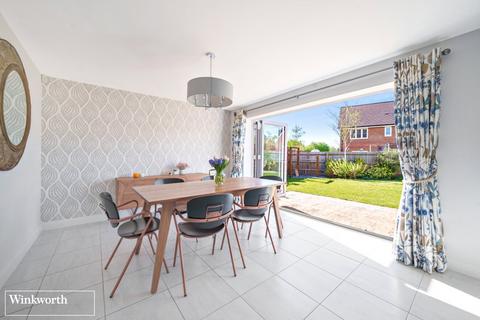 1 Centenary Fields, Bramley, Tadley, RG26 5GU