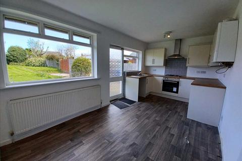 2 bedroom bungalow to rent, Maycroft Ave, Poulton