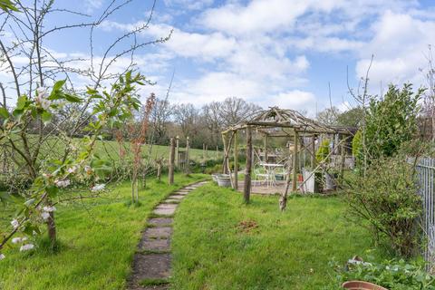 2 bedroom cottage for sale, Rear Cottages, Alvechurch, B48 7PP