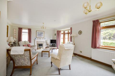 3 bedroom flat for sale, 78/2 Barnton Park View, Barnton, Edinburgh, EH4 6HJ