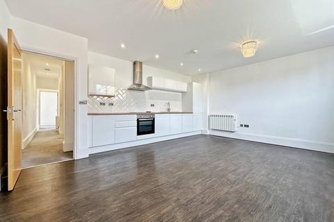 3 bedroom apartment for sale, High Street, Margate