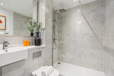 1 bedroom apartment to rent, Bath Road, Slough, SL1