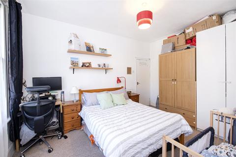 Basement Flat, 35 Grange Park, London, W5 3PP
