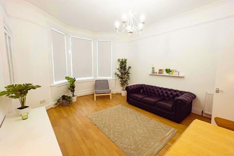 2 bedroom ground floor flat for sale, Argyle Street, Ground Floor, Paisley PA1