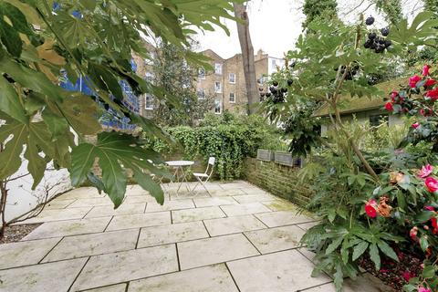 Flat 2, 18 Talbot Road, London, W2 5LH