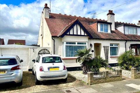 4 bedroom chalet for sale, Leigh on Sea SS9