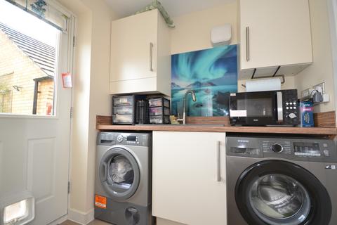 28 Centenary Way, Raunds, Wellingborough, NN9 6UL