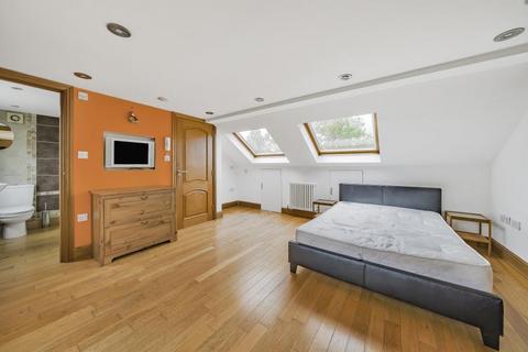 53 Becmead Avenue, Harrow, HA3 8HD